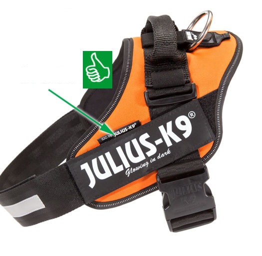 Labeltje op origineel Julius-K9 hondenharnas