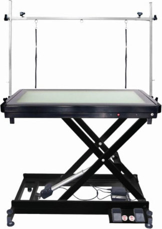 Sunny Groom, trimtafel met licht, plexi blad