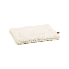 Designed by Lotte Benchkussen Ligra - Hond - Creme - 49x36x3 cm | Voor in de bench